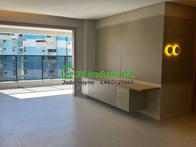 Apartamento para Venda em Salvador - 3